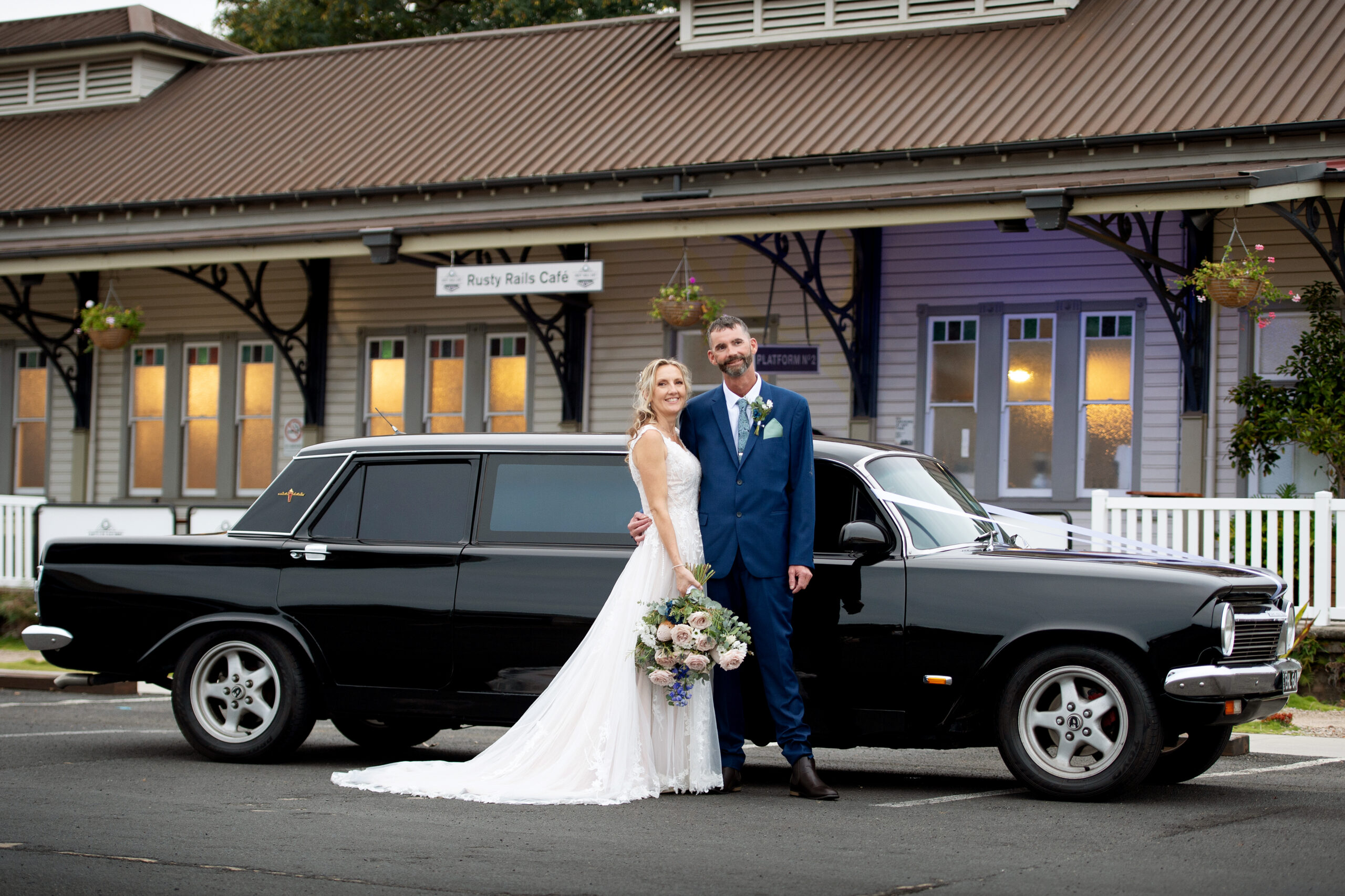 EH Holden Stretch Limousine weddings car hire Noosa